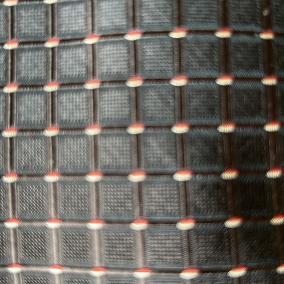 Designer Ties Set of 3! - Picture 9 of 11